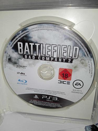 Ps3 oyun Battlefield Bad company 2 Limited Edition. Orijinal. Kitapçık mevcut. Disk 10 üzerinden 9 sorunsuz çalışıyor. Kutuda kapanmasını etkilemeyen kırık ile Cover'ın alt kısmında hafif yıpranma var