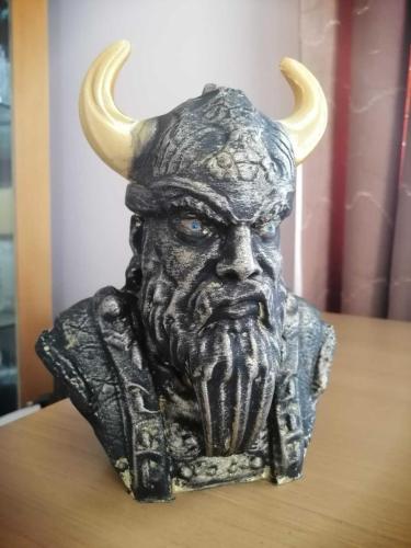 Viking Büstü