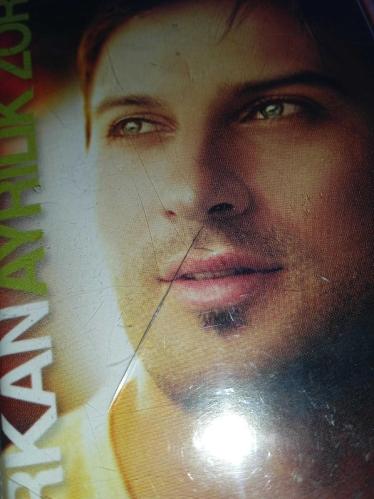 Kaset Tarkan ayrılık zor. Avea promo. Orijinal sorunsuz çalışıyor koleksiyonluk