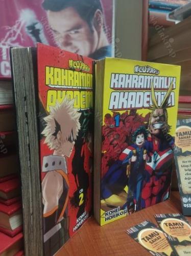 Kahramanlık Akademim Cilt 1 ve 2 - Manga