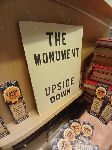 Baş Aşağı Anıt - The Monument Upside Down (takım)