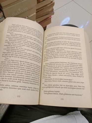 BİR İMPARATORLUK ÇÖKERKEN - Anı