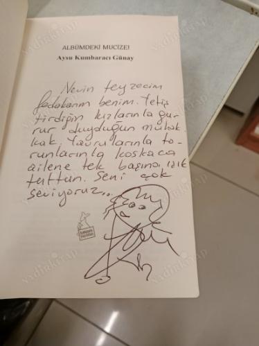 ALBÜMDEKİ MUCİZE (ithaflı ve imzalı, ayraçlı)