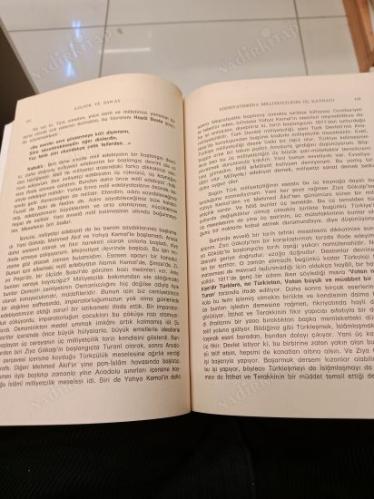 MİLLİYETÇİLER 3. BÜYÜK İLMİ KURULTAYI TEBLİĞLER AÇIKLAMALAR MÜZAKERELER KÜLTÜR VE SAN'AT