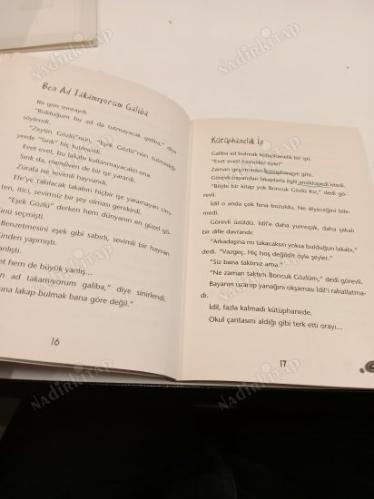 Boncuk Gözlü Kız Zeytin Gözlü Oğlan ( İmzalı ) ( 1. Baskı )