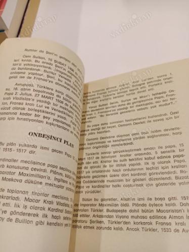 TÜRKİYE'Yİ PARÇALAMAK İÇİN 100 PLAN HAÇLI TAASSUBU - TÜRKİYE DÜŞMANLIĞI (T.G. DJUVARA - EMİR ŞEKİP) TERCÜME EDEN YAKUP ÜSTÜNDEN( İTHAFLI VE İMZALI )