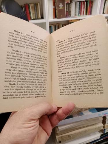 Dünyada İlk Yazılı Anayasa İSLAM ANAYASASI ( 47 Maddelik Metin )