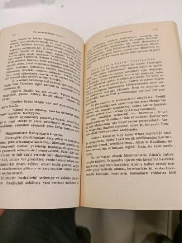 Hz. Peygamber ve İlk Müslümanlar