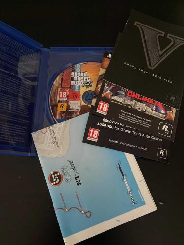 GTA V Premium Edition - PS4