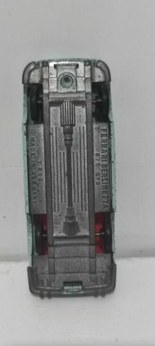 sıku Ferrari tek kapısı yok