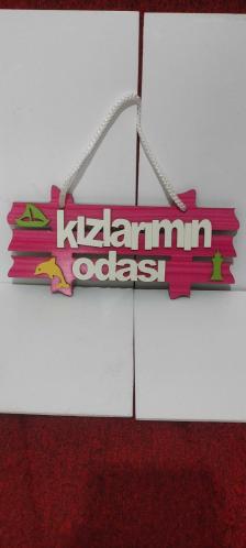 kizlarimin odası  Kapı Süsü