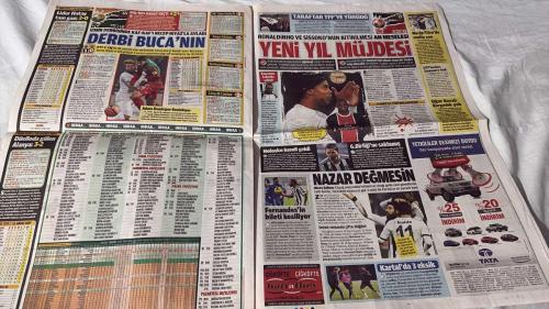 FOTOMAÇ -FUTBOL GAZETESİ -TURKISH NEWSPAPER - DOĞUM GÜNÜ HEDİYESİ  - TAM TAKIM EKSİKSİZ GAZETE -23 ARALIK - 2013 -  GALATASARAY-TRABZONSPOR DERBİSİ - BİZİ ALDATIYORLAR - BURAKOLOJİ - KARA BELA - FENER TOPARLANIR - İSTANBUL'UN HAKİMİ - MANCINI KADROYU DEĞİŞTİRDİ - DEFANSA YENİ YÜZ - SNEIJDER AYAKTA ALKIŞLANDI - DOKUZ CANLI BURAK YILMAZ - BU ADAM UZAYLI - İNANCIMIZI KAYBETMEDİK - ZEMİN GEÇER - ARDA: CHELSEA'Yİ RAHAT GEÇERİZ - CİMBOM ÇIKIŞTAKİ BURSA ERCİYES'İ AĞIRLIYOR - F.BAHÇE ÜLKER PINAR KARŞIYAKA'YA YENİLDİ - SESSİZ SİNEMA - DERBİ BUCA'NIN - TARAFTAR TFF'YE YÜRÜDÜ - YENİ YIL MÜJDESİ - KARTAL'DA 3 EKSİK - FENERBAHÇE BUZ KESTİ - F.BAHÇE KİMSEDEN ÇEKMEDİ KARABÜK'TEN ÇEKTİĞİ KADAR- BURAK YILMAZ - DROGBA - ONUR KIVRAK - OLCAN - MUSTAFA YUMLU - COLMAN - RIDVAN DİLMEN - EMMANUEL EMENİKE - İLHAN PARLAK - VOLKAN DEMİREL - SÜLEYMAN ABAY - WESLEY SNEIJDER - SABRİ - RIERA - YEKTA - GÖKHAN - SEMİH KAYA - BRUMA - EMMANUEL EBOUE - NORDIN AMRABAT - DANY - CEVAD PREKAZI - ARDA TURAN - HAKAN ÇALHANOĞLU