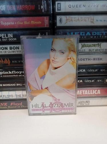 Hilal Özdemir - Bu Bendeki Eski Yara - Kaset