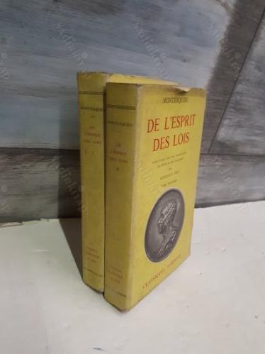 DE L'ESPRIT DES LOIS E KİTAP