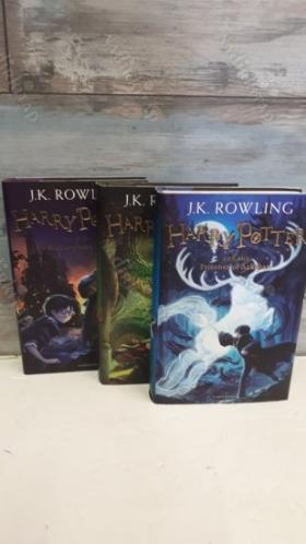 Harry Potter AND THE PHILOSOPHER'S STONE 1 - Harry Potter and the Chamber of Secrets 2- Harry Potter AND THE PRISONER OF AZKABAN 3
