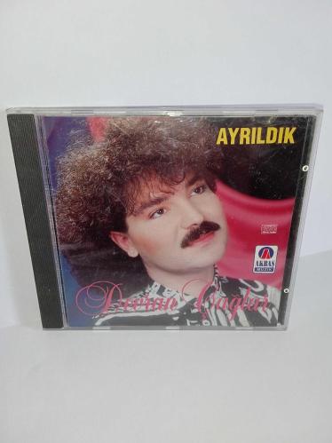 CD Devran Çağlar ayrıldık albümü. Orijinal AKBAŞ Müzik ALMAN baskı dönem albüm. Disk 10 üzerinden 9.8 Tertemiz sorunsuz çalışıyor. NADİR Koleksiyonluk