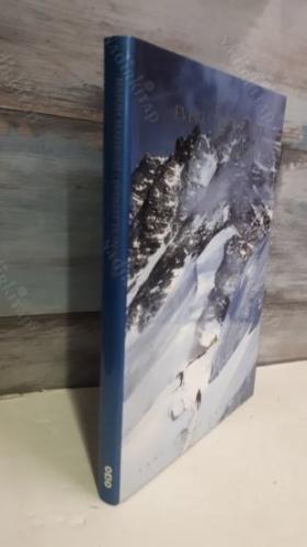 NASUH MAHRUKİ EVEREST'TE İLK TÜRK 