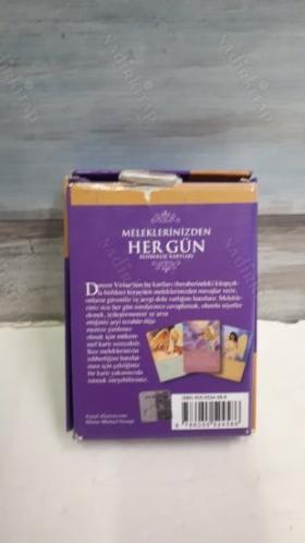 Meleklerinizden Her Gün Rehberlik Kartları: 44 Kartlık Deste ve Açıklama Kitapçığı