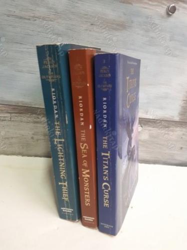 THE LIFHTNING THIEF- THE SEA OF MONSTERS- THE TITAN' S CURSE 3 CİLT TAKIM