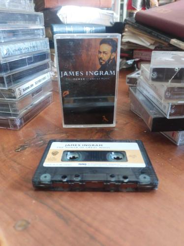 what's james ingram's net worth - Ilustrasi 2