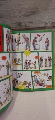 THE WORLD'S WORST DAVID WALLIAMS BOOK OF STUFF