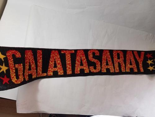 Ali Sami yen gosrelli Galatasaray GS atkı. Resimlerdeki haliyle koleksiyon dekorluk kullanimlik