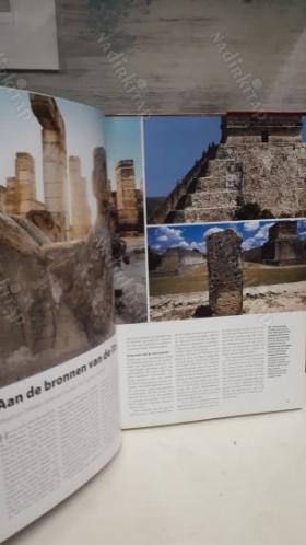 100 WERELDWONDEREN DE GROOTSTE SCHATTEN DER MENSHEID OP 5 CONTINENTEN