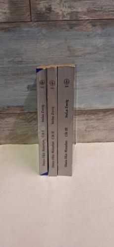 KENDİ HAYATININ ŞİİRİNİ YAZANLAR CASANOVA & STENDHAL & TOLSTOY - DÜNYA FİKİR MİMARLARI CİLT 3