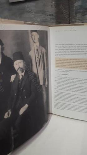 TÜRK MÜZİĞİNİN KUTUP YILDIZI ADNAN SAYGUN ( Ciltli - Şömizli ) İMZALI