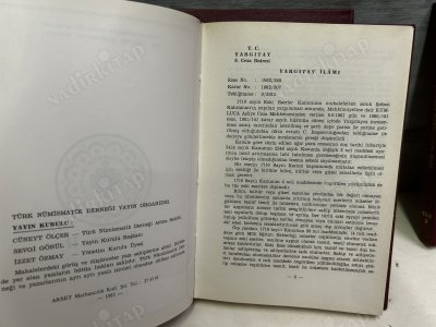 Türk Nümismatik Derneği Bültenleri 3 CİLT TAKIM SAYI CİLT 1- 10 CİLT 2 SAYI 11-20 CİLT 3 SAYI 21-30