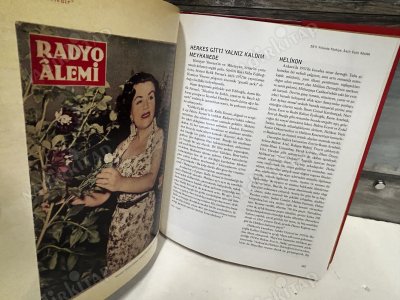 50 'li Yıllarda Türkiye: Sazlı Cazlı Sözlük Şimdiki Zaman Beledir