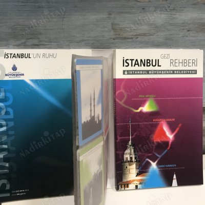 İstanbul Gezi Rehberi - İstanbul'un Ruhu (2 Cilt) -- Özel Ambalajı ve Haritalarıyla Birlikte-- CD'Lİ