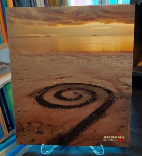 ART & PLACE / SITE - SPECIFIC ART OF THE AMERICAS