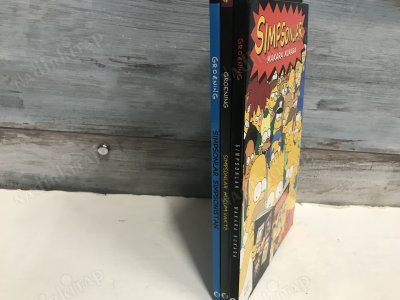 Simpsonlar MAKARA KUKARA- HÜCUM VAKTİ - SIMSONISTAN 3 KİTAP