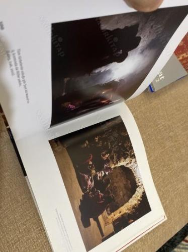 EZİDİLER kara kitap karaali sunuş Murathan mungan fotoğraflar Saner Şen