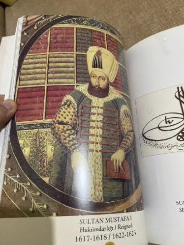Osmanlı Padişahları ve Musevi Tebalarına İlişkin Kısa Tarihçe -İngilizce