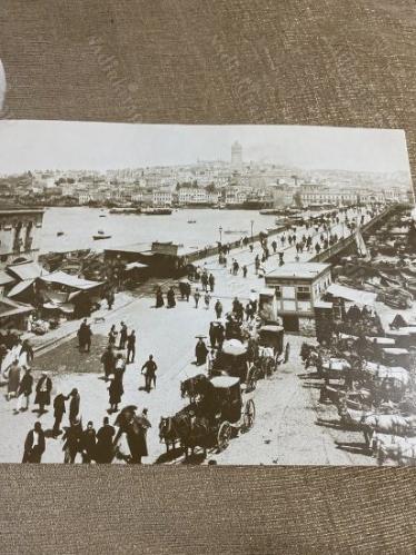 İstanbul: Geçmişe Bir Bakış = A Glimpse into the Past