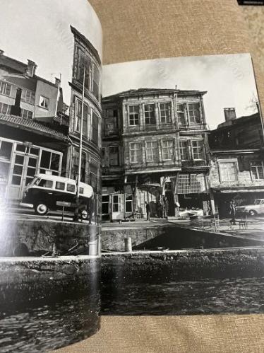 İstanbul'un Kaybolan Ahşap Konutları