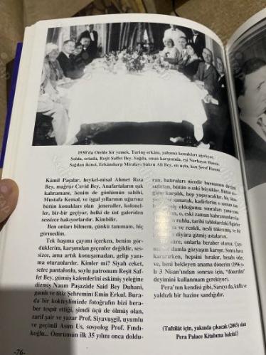 BEYOĞLU'NDA GEZERKEN - ( Ciltli Şömizli )