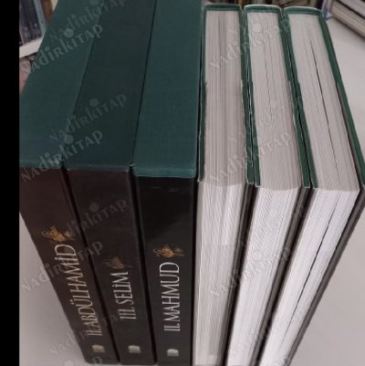 II. Mahmud. / III. Selim/ II. Abdülhamid / Yeniden Yapılanma Sürecinde, İki Asrın Dönemecinde, Modernleşme Sürecinde İstanbul (Kutulu) 3 KİTAP SET