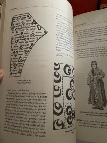 TÜRK GİYİM KUŞAM VE SÜSLEME SÖZLÜĞÜ-REAT EKREM KOÇU