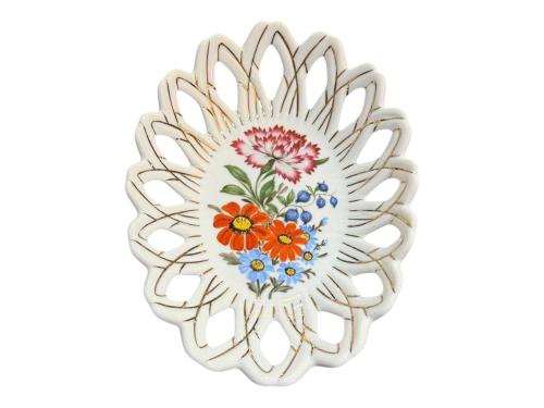 Porselen el boyama ajurlu sunumluk 18,5 cm 13,5 cm 4 cm ölçülerinde