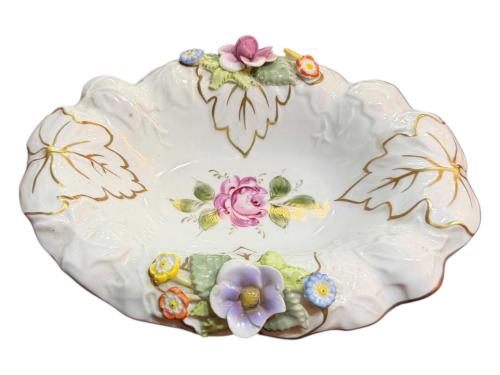 Porzellan fabrik el boyama sunumluk 18,5 cm 13,5 cm 4 cm ölçülerinde