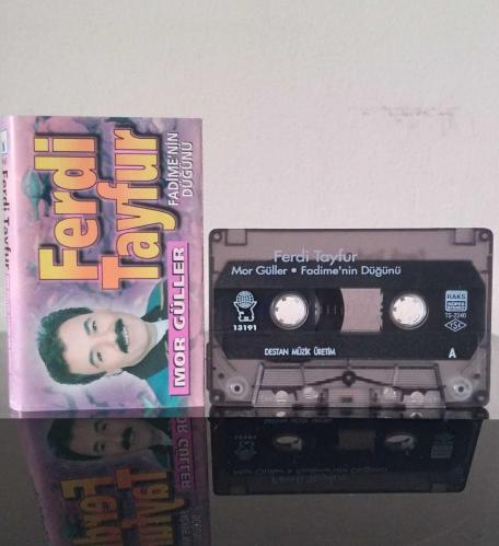 Ferdi Tayfur - Mor Güller / İçim Yanar (Alman Baskı)