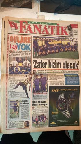 FANATİK SPOR GAZETESİ - TURKISH NEWSPAPER - DOĞUM GÜNÜ HEDİYESİ  - EKSİKSİZ TAM TAKIM GAZETE - 29 EYLÜL 1999 - SAYI:1410 - GALATASARAY - CHELSEA - HERTHA BERLIN - MILAN - TAFFAREL - HAGİ - HAKAN ÜNSAL - ARİF - LEBOEUF - PETRESCU - DESCHAMPS - WISE - DESAILLY - OGÜN - OULARE - PREKO - MOLDOVAN - BOLİÇ - MURAT YAKIN - RIDVAN DİLMEN - RÜŞTÜ - CEMİL TURAN - ALİ YILDIRIM - NECİL ÜLGEN - MEHMET Y. YILMAZ - COŞKUN ÖZARI - İSMET TONGO - OSMAN TANBURACI - OĞUZ DİZER - VEDAT DANACI - YUSUF DURSUN - BU VATAN - GERÇEK SPOR GAZETESİ - FANATIK - HEPİMİZİN - TAFFAREL’İN İHANETİ - YAZIK OLDU - DUAM KABUL OLMADI - TALİHİN BÖYLESİ - KADERİMSE GÜLERİM - GALATASARAY YENİLGİYİ HAKETMEDİ - İNGİLİZLER’İN ÇİRKİN TEZGAHI - MILAN-HERTHA 1-1 - OGÜN’DEN SONRA OULARE DE SAKAT - TAYFUR: KARTAL BRIEGEL’LE GÜZEL - FENER’E İKİNCİ DARBE - BİZE GÜVENİN - ZAFFER BİZİM OLACAK - MR’I ÇEKİLDİ - MORALİ BOZUK - SAKATLIKTAN KURTULAMIYOR - OYNAMASI İMKANSIZ - PREKO’NUN AZ DA OLSA UMUDU VAR - GOLCÜLER HAZIR - ÖZÜR DİLEYEN MURAT