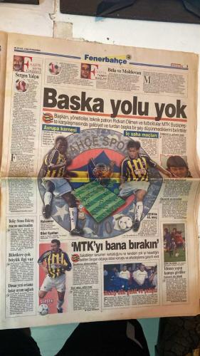 FANATİK SPOR GAZETESİ - TURKISH NEWSPAPER - DOĞUM GÜNÜ HEDİYESİ  - EKSİKSİZ TAM TAKIM GAZETE - 30 EYLÜL 1999 - SAYI:1411 - FENERBAHÇE - MTK BUDAPEŞTE - OGÜN - PREKO - SAFFET - OULARE - MOLDOVAN - BOLİÇ - MURAT YAKIN - RIDVAN DİLMEN - RÜŞTÜ - CEMİL TURAN - ALİ YILDIRIM - GALATASARAY - CHELSEA - HAGİ - HAKAN ŞÜKÜR - HAKAN ÜNSAL - ARİF - TAFFAREL - BRUNO - TERİM - VIALLI - MUSTAFA DENİZLİ - NECİL ÜLGEN - MEHMET Y. YILMAZ - COŞKUN ÖZARI - İSMET TONGO - OSMAN TANBURACI - OĞUZ DİZER - METİN TÜKENMEZ - EROL DEMİRKOL - VEDAT DANACI - YUSUF DURSUN - BU VATAN - GERÇEK SPOR GAZETESİ - FANATIK - HEPİMİZİN - MACARLAR İDDİALI GELDİ - MÜJDE: OGÜN VE PREKO İLK 11’DE - YİNE UEFA OYUNU - AL GİBİ GOLÜMÜZ VERİLMEDİ - BUNUN HESABI SORULACAK - TAFFAREL ATILMASA CHELSEA 6 GOL YERDİ - BURSA ÜZERİNDEKİ ÖLÜ TOPRAĞINI ATTI - EFES PİLSEN BOLOGNA ÖNÜNDE TUTUNAMADI - BU GOL DEĞİL Mİ? - TRABZON SÜPER OLACAK - ANKARAGÜCÜ-ATLETICO MADRID 0-3 - GALATASARAY’A 10 PUAN UZAK DEĞİL - HERTHA DAHA ORGANİZE - GERİYE GİDİŞ YOK