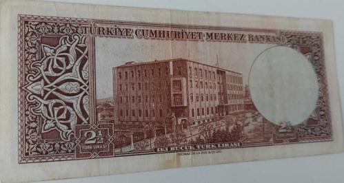 5.EMİSYON 2.TERTİP 2,5 (2½) TÜRK LİRASI SERİ T17 55547 NOLU NATÜREL KAĞIT PARA GÜZEL NUMARA NADİR