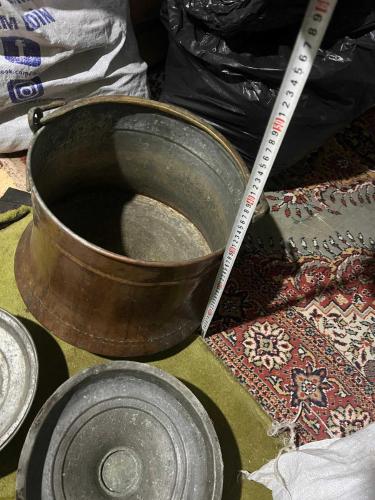 Antika Bakır Kazan – Büyük Boy, Koleksiyonluk ve Dekoratif