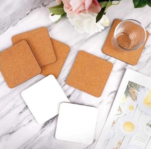 AHŞAP BARDAK ALTLIĞI 2 ADET ÇİÇEK DESEN 10x10cm