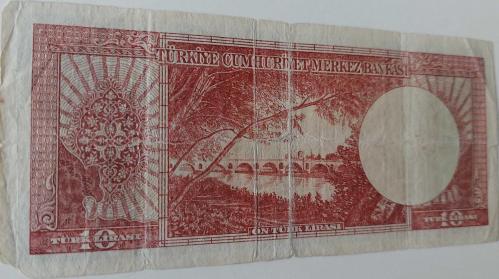 5.EMİSYON 5.TERTİP 10 ON TÜRK LİRASI  SERİ Z61 284647 SERİ NOLU NATÜREL ÇOK TEMİZ KAĞIT PARA NADİRİ
